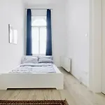 Apartament Andrassy *